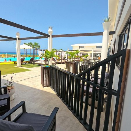Hotel Livvo Budha Beach Santa Maria Bagian luar foto