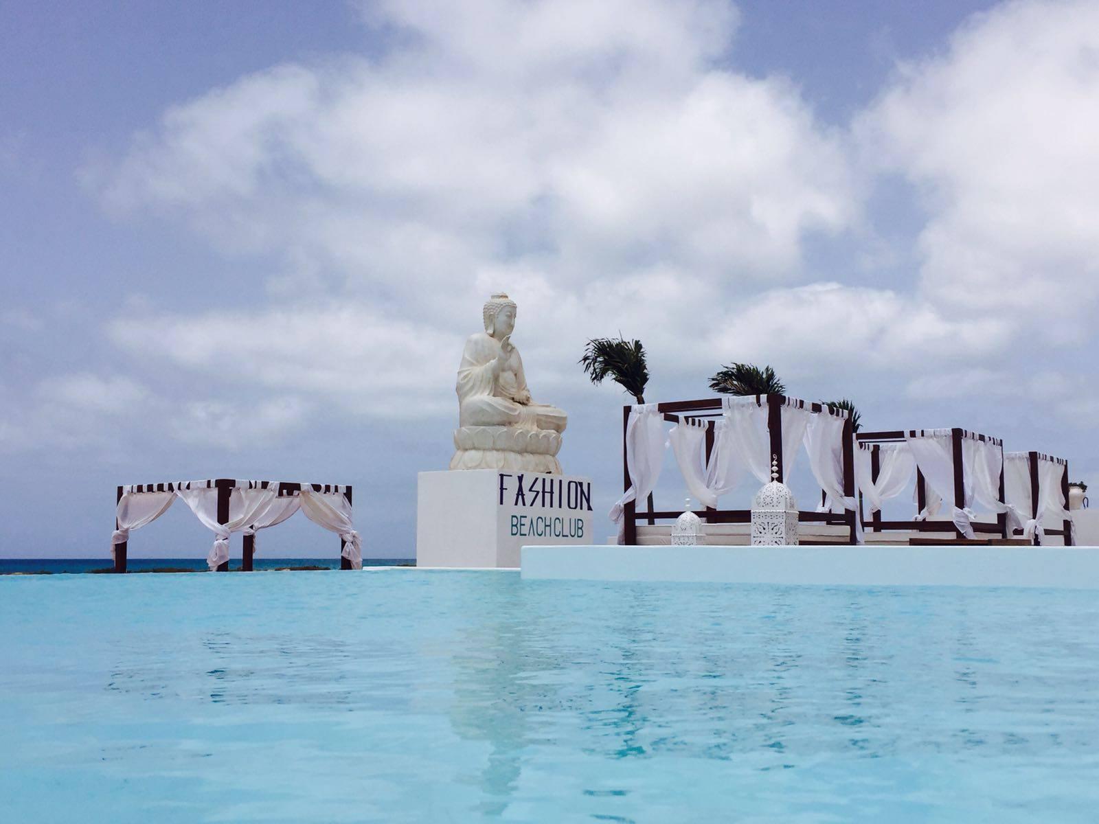 Hotel Livvo Budha Beach Santa Maria Bagian luar foto
