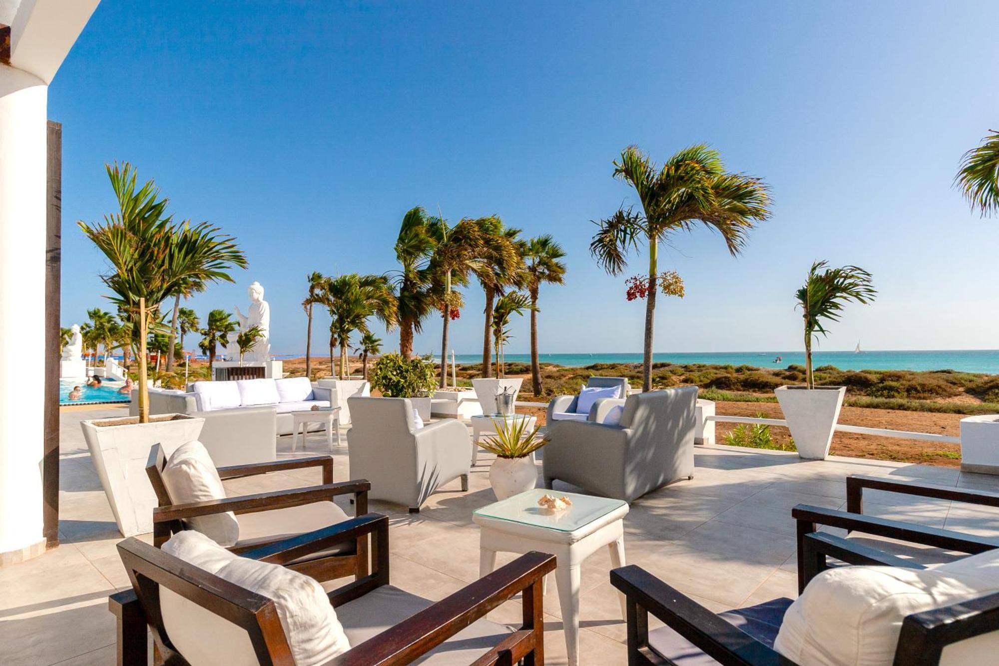 Hotel Livvo Budha Beach Santa Maria Bagian luar foto
