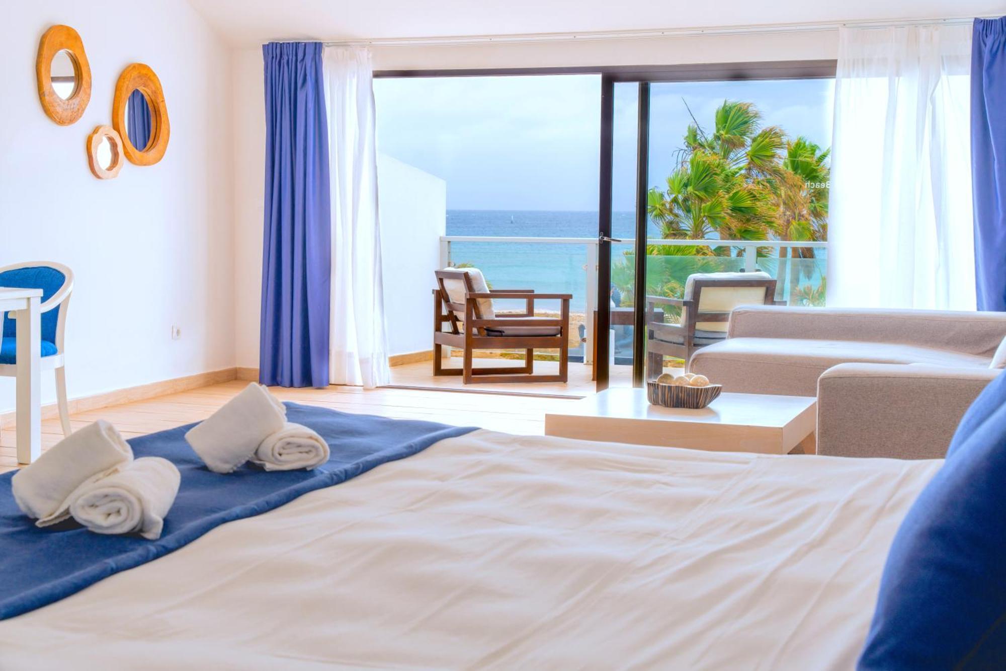 Hotel Livvo Budha Beach Santa Maria Ruang foto