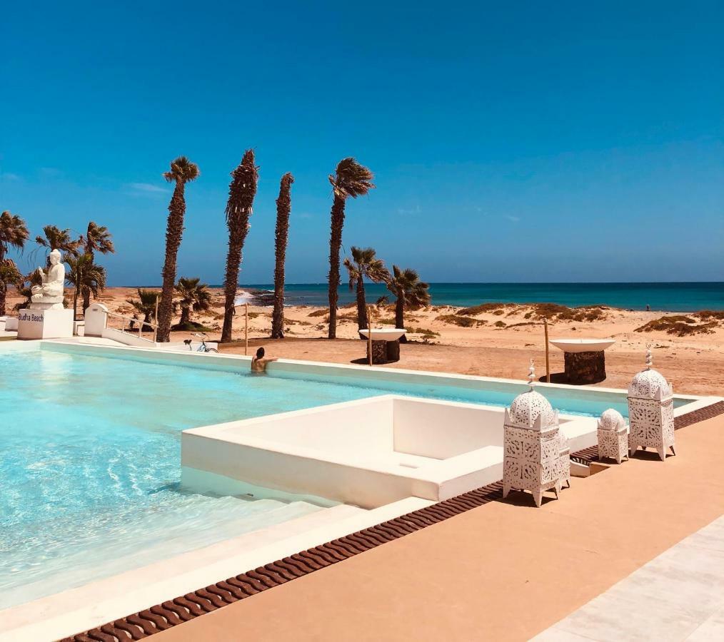 Hotel Livvo Budha Beach Santa Maria Bagian luar foto